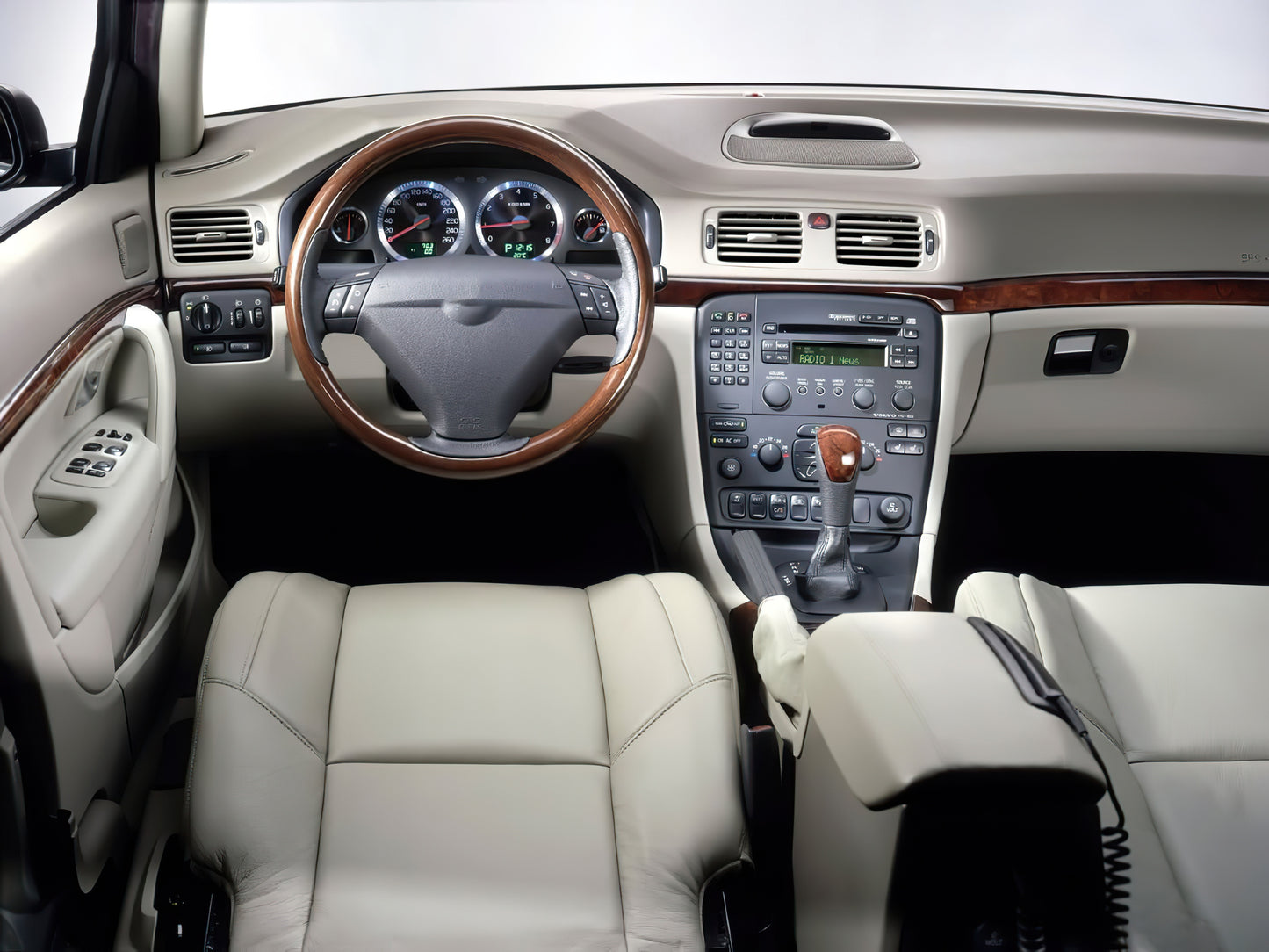 Navigatie dedicata Volvo S80 (2001-2006) cu Android 14, 4 GB RAM 64 GB ROM, OCTA-CORE, Carplay si Android auto, Slot SIM 4G, ventilator de racire activ, ecran 9 inch HD